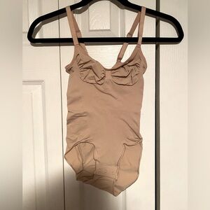 Skims seamless sculpt brief bodysuit - nude clay Large